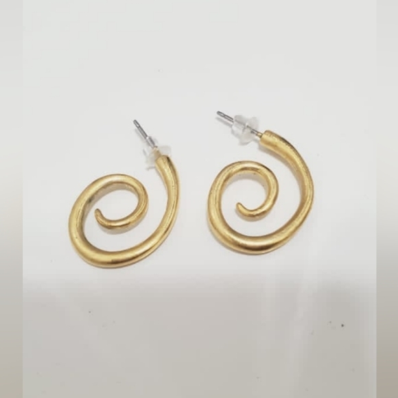 4/$20 Whimsical Whirligig Spiral Stud Earrings  With Shiny Finish.🌴 - Picture 3 of 4